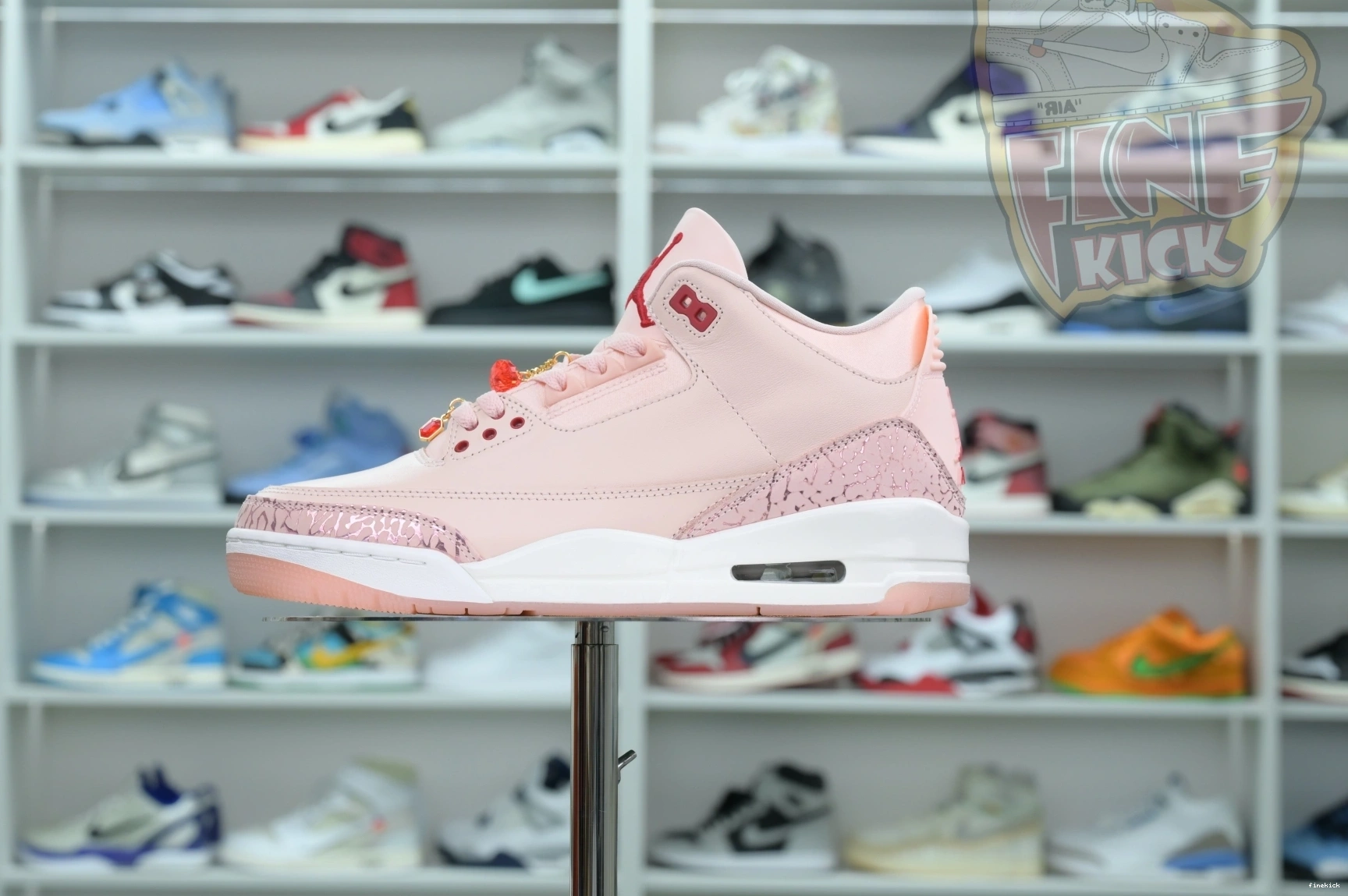 3 Jordan Valentine's Air Jordan Day 0204